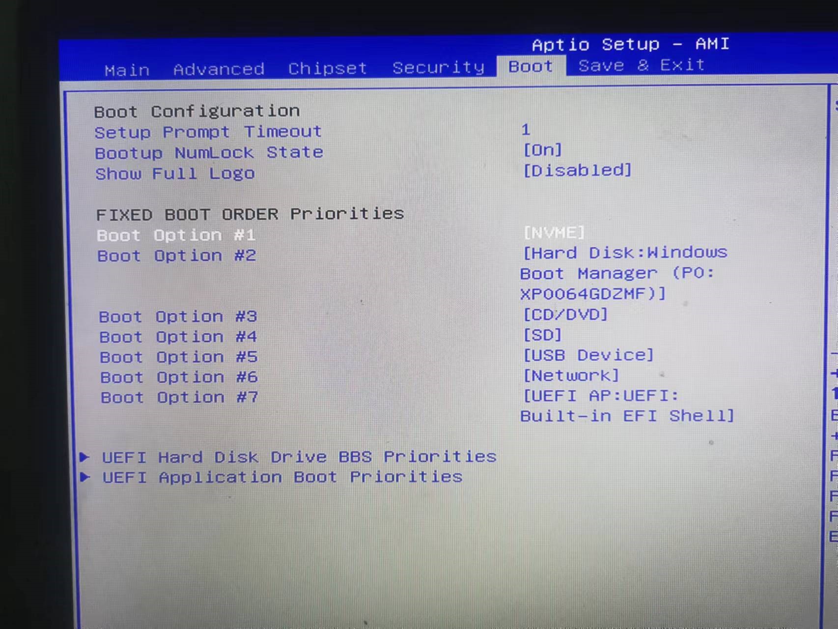 BIOS启动界面示例